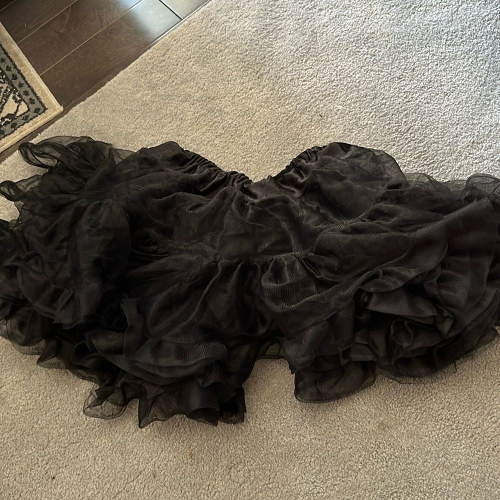 Adult size medium toile skirt black elastic waist by costumes USA - Picture 2 of 5
